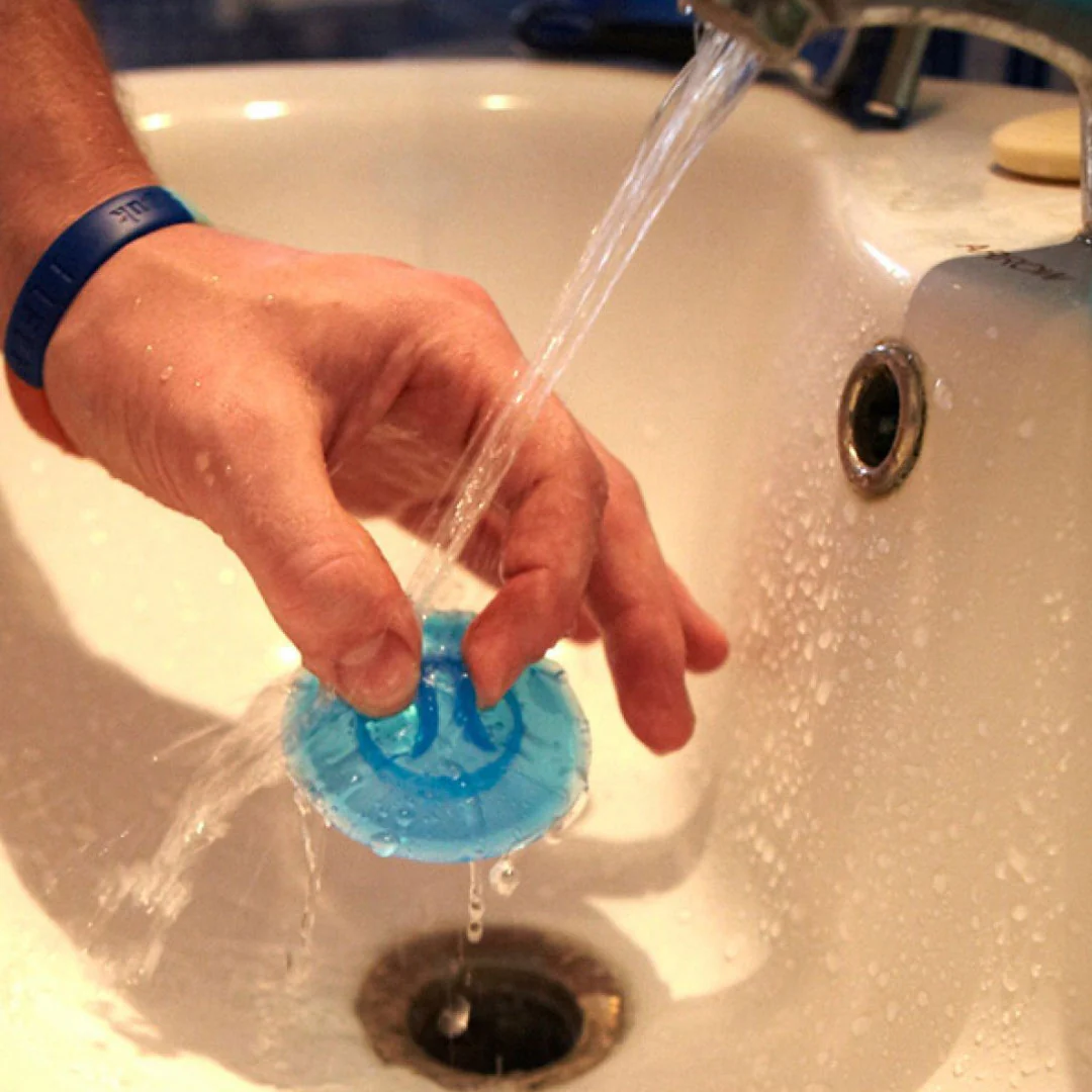 Lifeventure Travel Bath And Sink Plug - Image 2