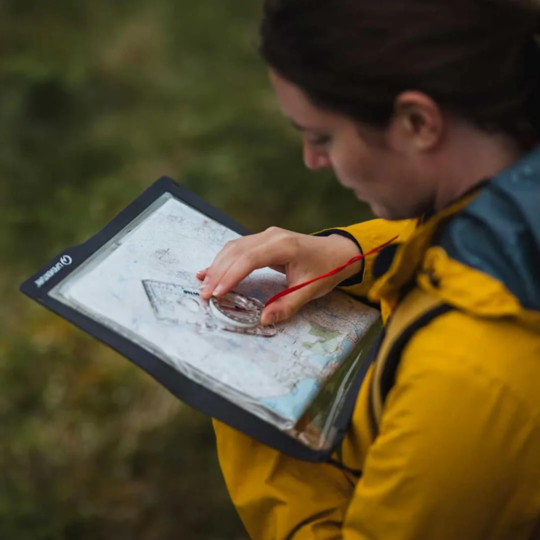 Lifeventure Waterproof Map Case - Image 2