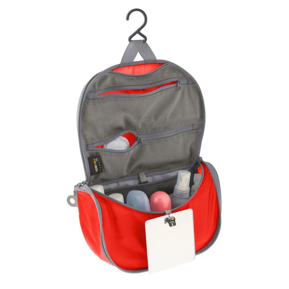 Sea To Summit Hanging Toiletry Bag Small - Image 3