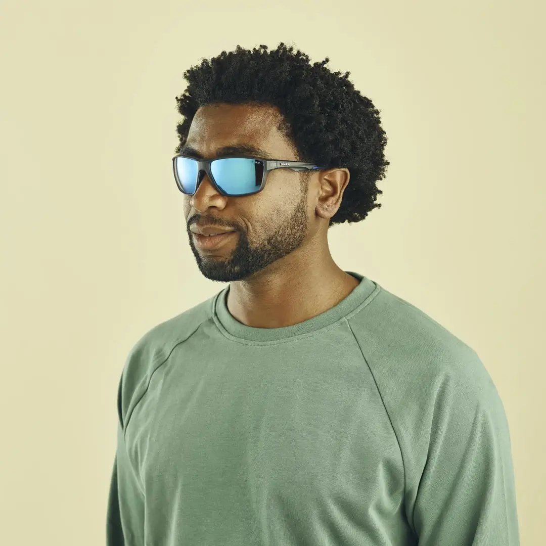 Sinner Eyak Polarised Sunglasses - Image 3
